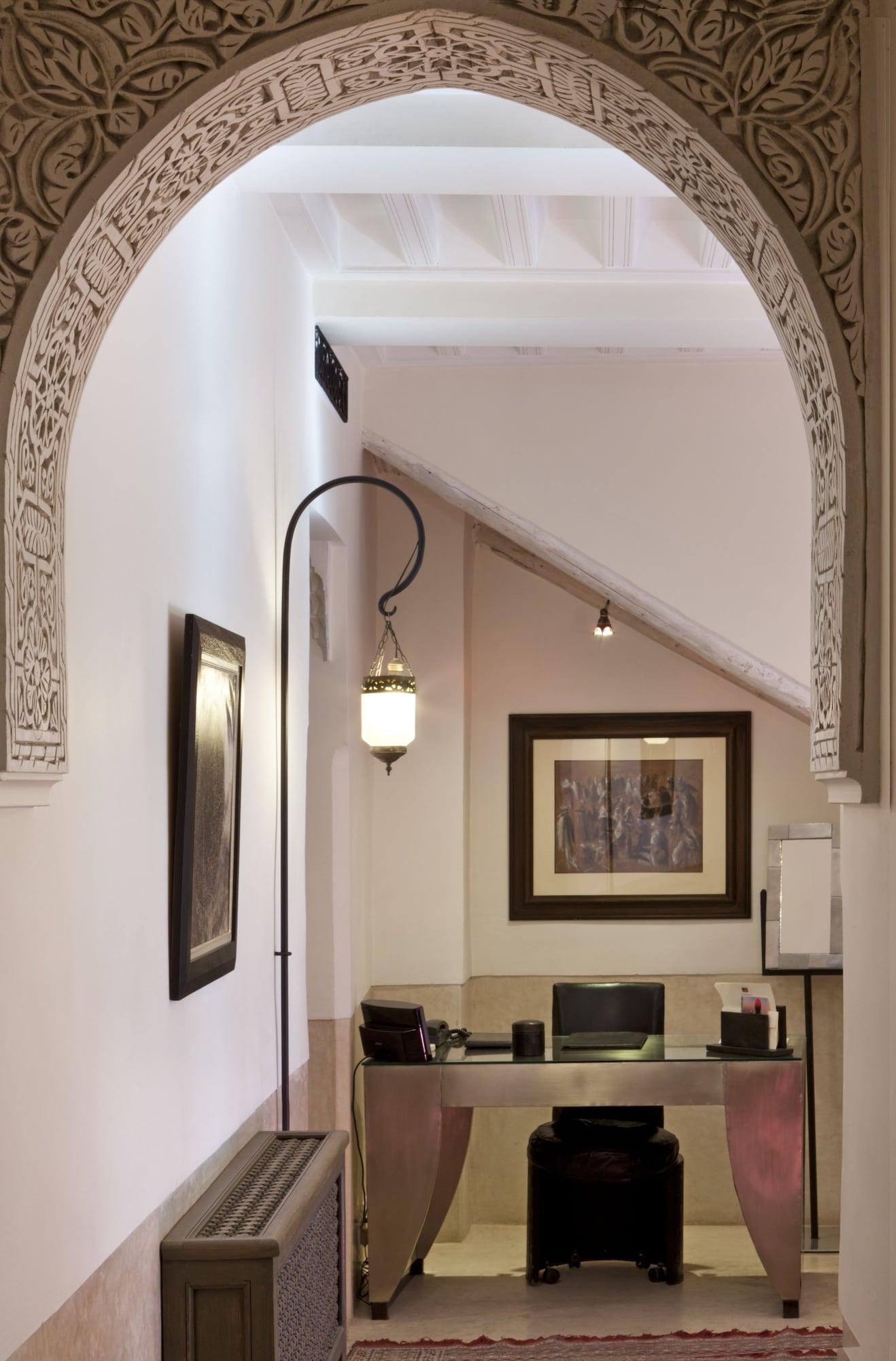 Le Farnatchi Hotel Marrakesh Bagian luar foto